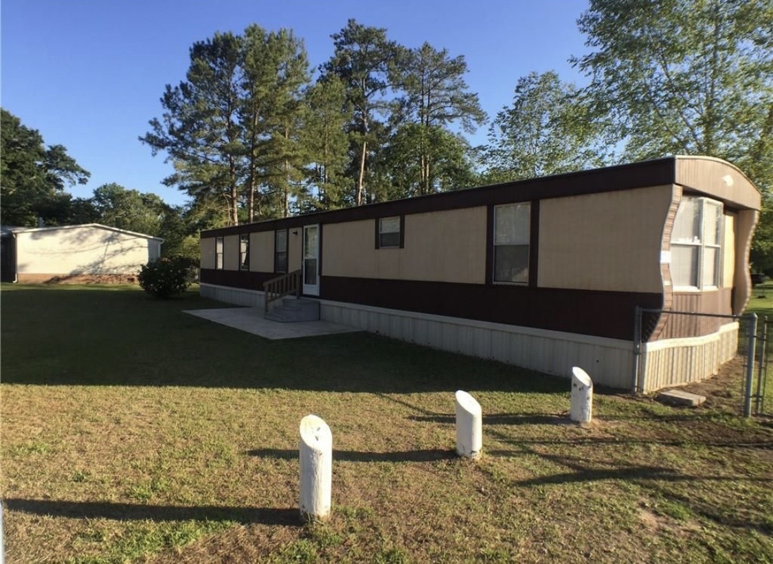 2715 Pinecrest Drive